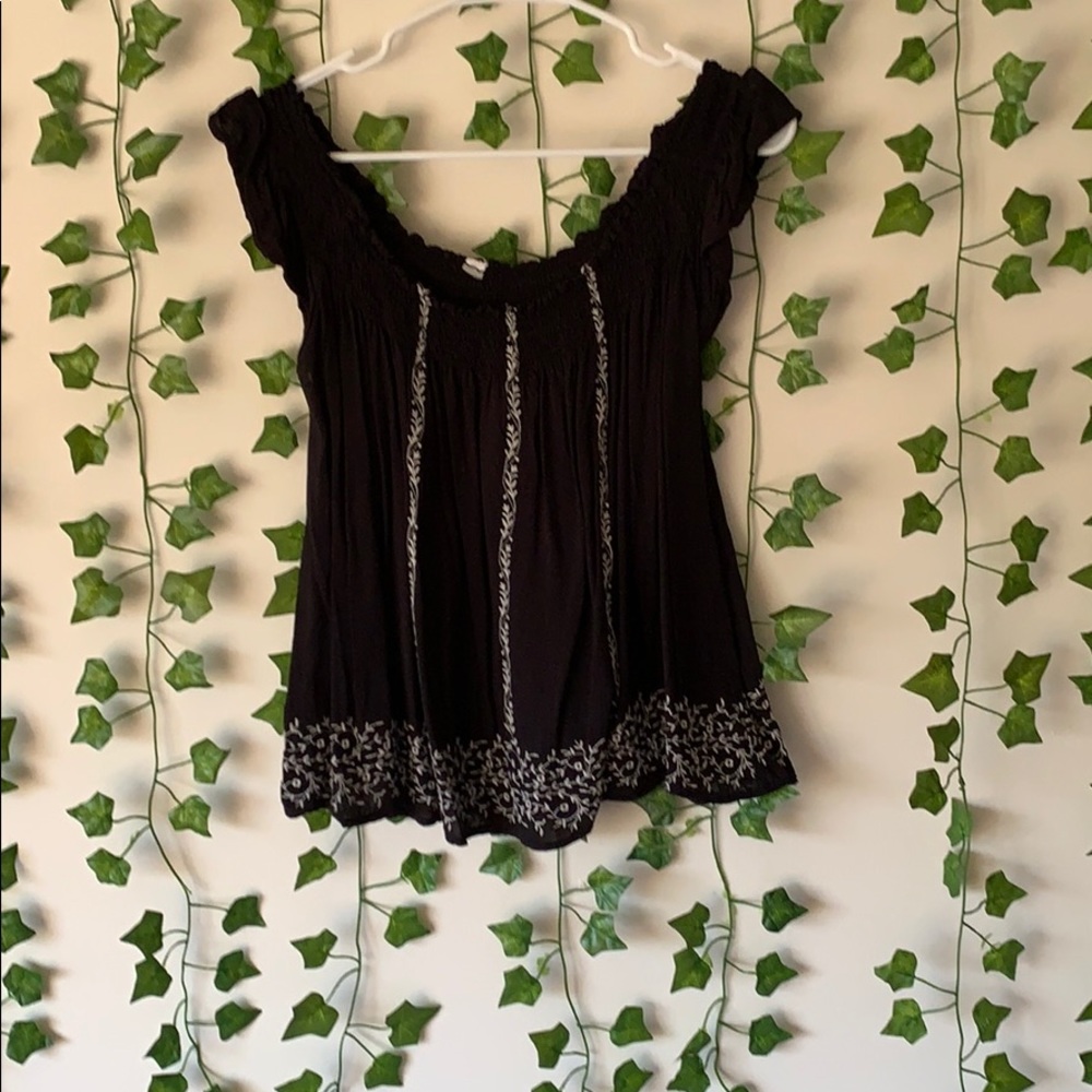 Perfect get-dressed-up-but-not-too-much shirt!